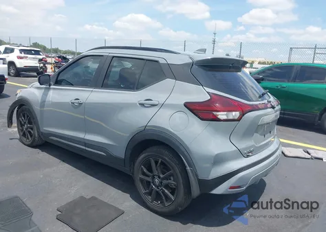 2022 Nissan Kicks Sr Xtronic Cvt z USA, uszkodzony, nr VIN 3N1CP5DV8NL491054